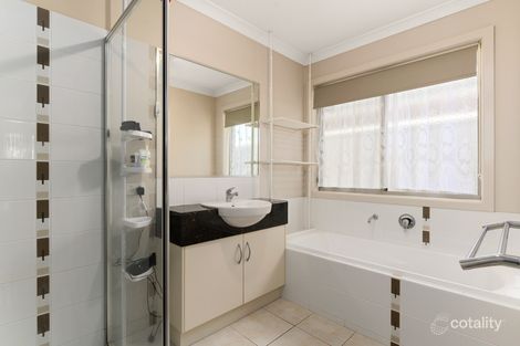 Property photo of 10 Murray Way West Wodonga VIC 3690
