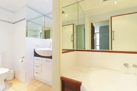 Property photo of 5/32 Victoria Terrace Kings Beach QLD 4551