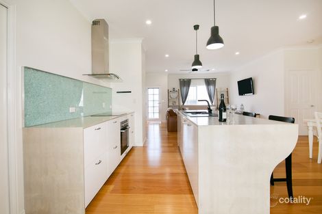 Property photo of 1 Walkers Lane Booval QLD 4304