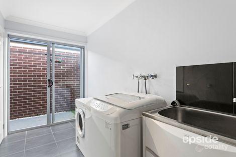 Property photo of 40 Parklink Drive Cranbourne East VIC 3977
