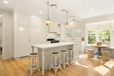 Property photo of 10 Frances Avenue Kalinga QLD 4030