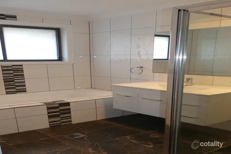 Property photo of 14 Boston Street Warren NSW 2824