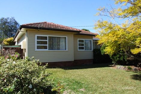 33 Brighton Ave, Panania, NSW 2213