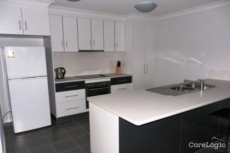 Property photo of 2/21 Moriarty Street Emerald QLD 4720