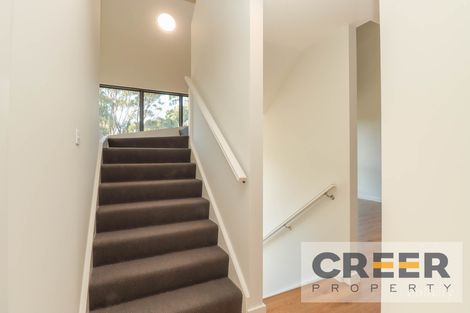 9/4 Fettlers Loop, Whitebridge, NSW 2290