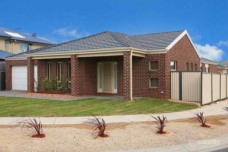 71 Hillcrest Dr, Hillside, VIC 3037