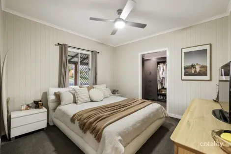 Property photo of 2 Jackson Street Centenary Heights QLD 4350