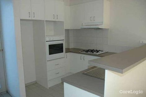 Property photo of 7 Streeton Way Berwick VIC 3806
