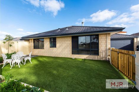 Property photo of 9 Bologna Gardens Aubin Grove WA 6164