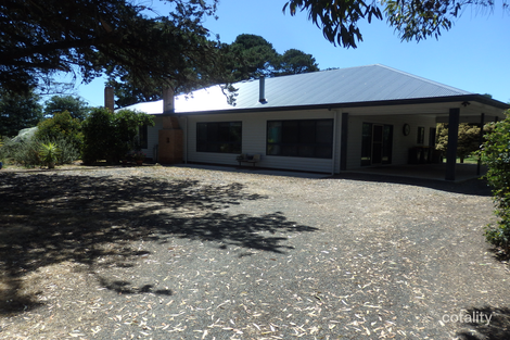 11 Crockers Lane, Beaufort, VIC 3373