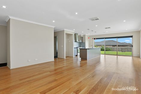 Property photo of 12 Mumm Street Waurn Ponds VIC 3216