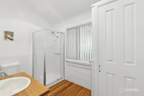 Property photo of 7 Sublime Point Avenue Tascott NSW 2250