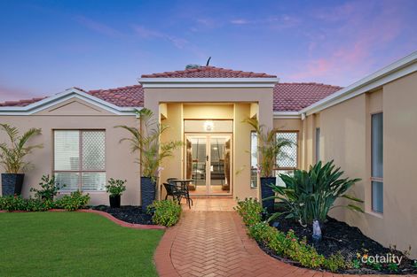 Property photo of 25 Nottinghill Gate Drive Arundel QLD 4214