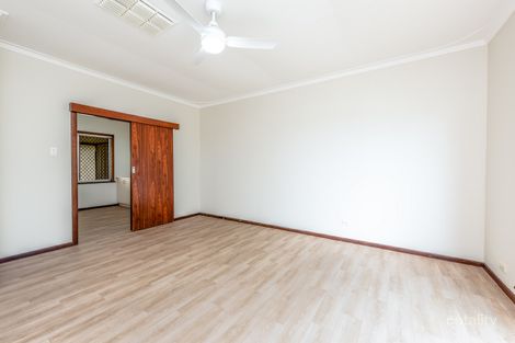 Property photo of 59 Collins Road Waggrakine WA 6530