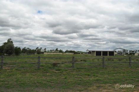 Property photo of 18 Ironbark Drive Emerald QLD 4720