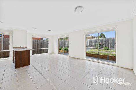 Property photo of 7 Rankin Close Lynbrook VIC 3975