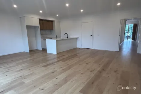 13 Currawong St, Preston, VIC 3072