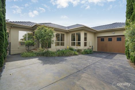 9a Alexander Ave, Mornington, VIC 3931