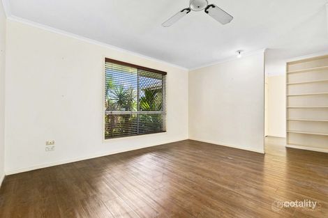 Property photo of 32 Vicki Parade Torquay QLD 4655