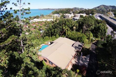 Property photo of 24 Solitary Islands Way Sapphire Beach NSW 2450