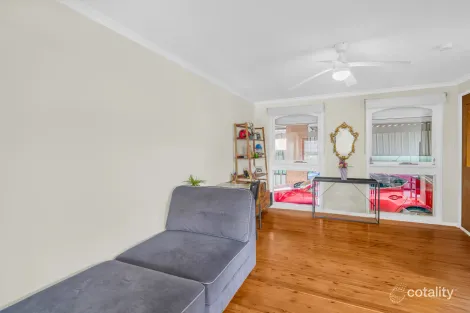 Property photo of 32 Dolomite Road Cranebrook NSW 2749