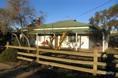 2-6 Henry St, Corowa, NSW 2646