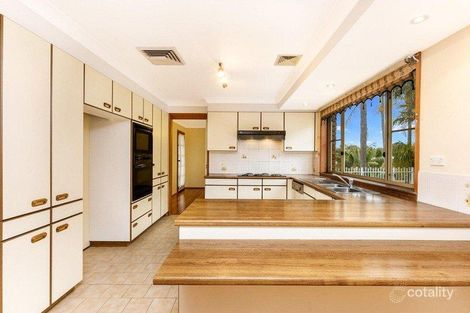 Property photo of 27 Mariner Road Illawong NSW 2234