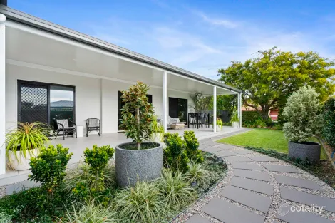 23 Clipper St, Bongaree, QLD 4507