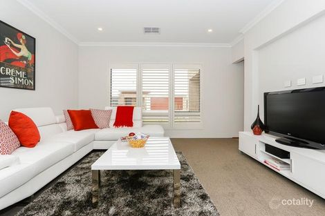 Property photo of 19 Bentall Way The Vines WA 6069