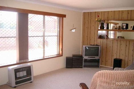 Property photo of 2 Downes Crescent Parkes NSW 2870