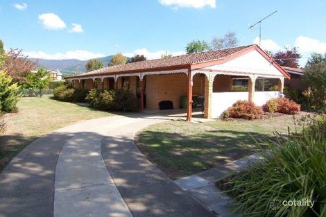 Property photo of 8 Alpine View Avenue Bright VIC 3741