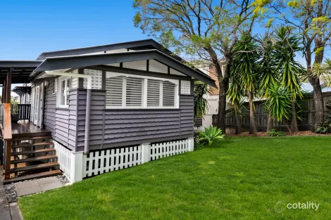 34a Hockings St, Holland Park West, QLD 4121