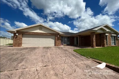 Property photo of 22 Laurina Avenue Thornton NSW 2322