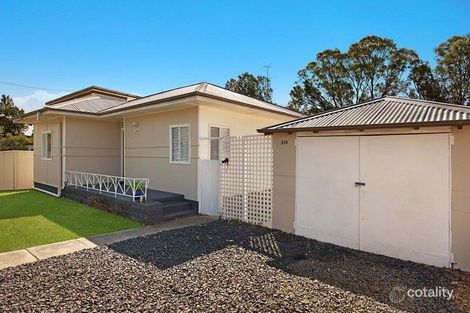 Property photo of 235 Tuggerawong Road Tuggerawong NSW 2259