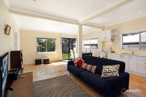 Property photo of 235 Tuggerawong Road Tuggerawong NSW 2259