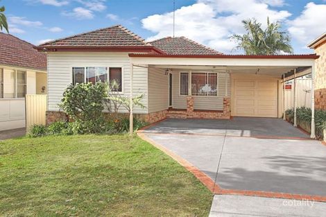 Property photo of 66 Burns Road Picnic Point NSW 2213