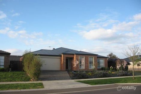 20 Meadowlands Way, Berwick, VIC 3806