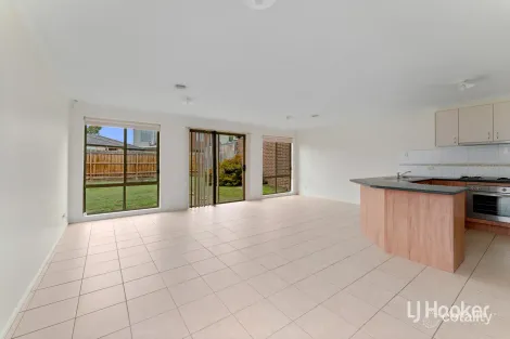 Property photo of 12 Bellinger Crescent Wyndham Vale VIC 3024