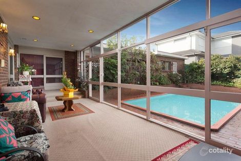 Property photo of 12 Erskine Ridge Mooroolbark VIC 3138