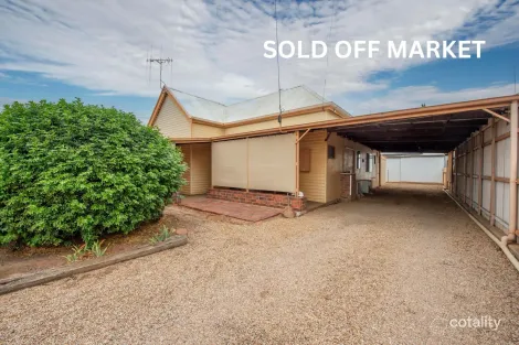 15 Esmond Rd, Port Pirie South, SA 5540