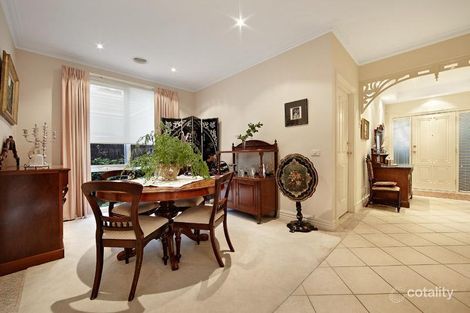 Property photo of 101A Windsor Crescent Mont Albert VIC 3127