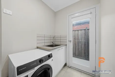 Property photo of 21 Huffnell Road Deanside VIC 3336