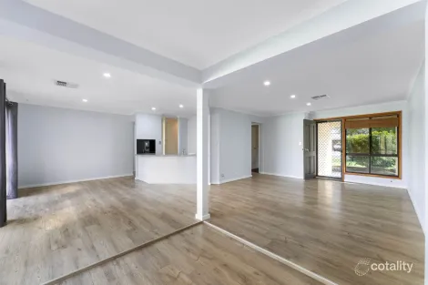 Property photo of 13 Leicester Grove Andrews Farm SA 5114