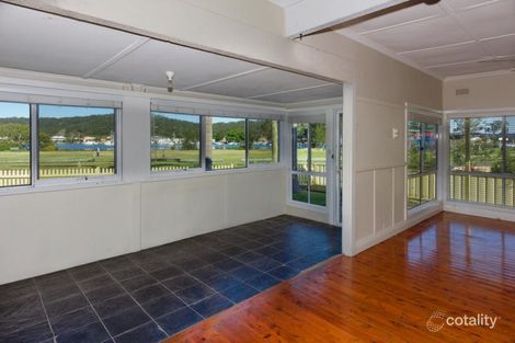 Property photo of 4 Illoura Reserve Davistown NSW 2251