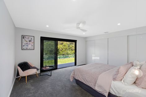 Property photo of 1/283 Oak Road Matcham NSW 2250