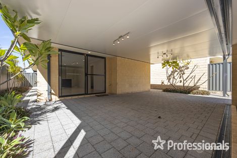 Property photo of 21 Peahen Street Aveley WA 6069