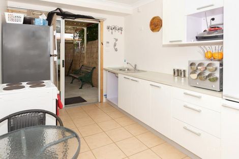 Property photo of 16 Paringa Avenue Davistown NSW 2251