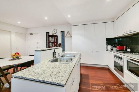 Property photo of 24/26 Holland Street Toowong QLD 4066
