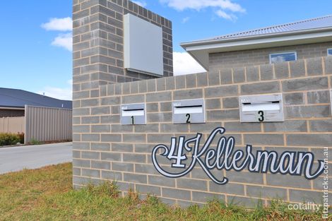 Property photo of 1/4 Kellerman Crescent Boorooma NSW 2650