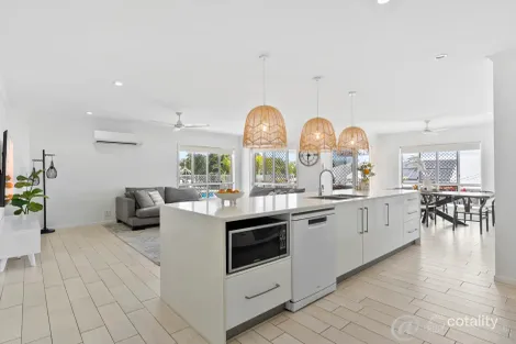 Property photo of 48 Cocoanut Point Drive Zilzie QLD 4710